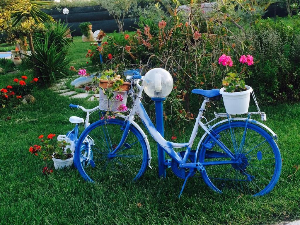 Il Bouganville Oristano Ngoại thất bức ảnh
